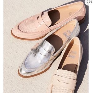 FREE PEOPLE LOAFER